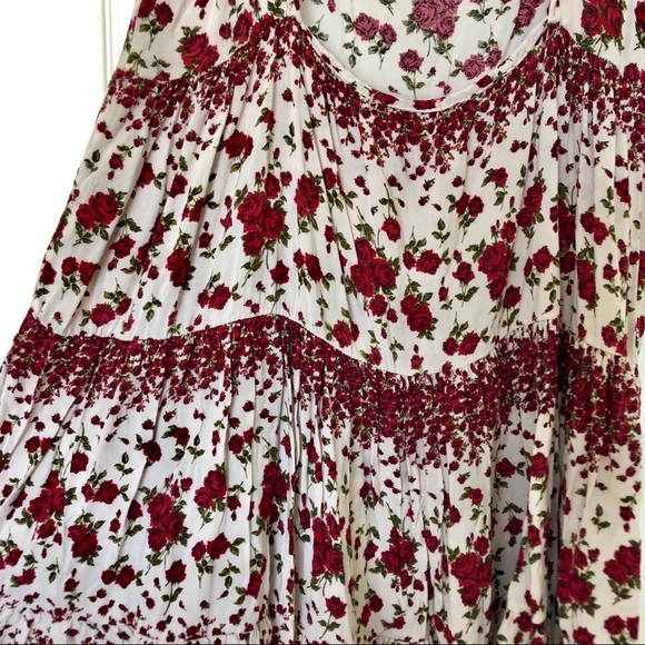 Brandy Melville Casual Floral Dress - Picture 6 of 7